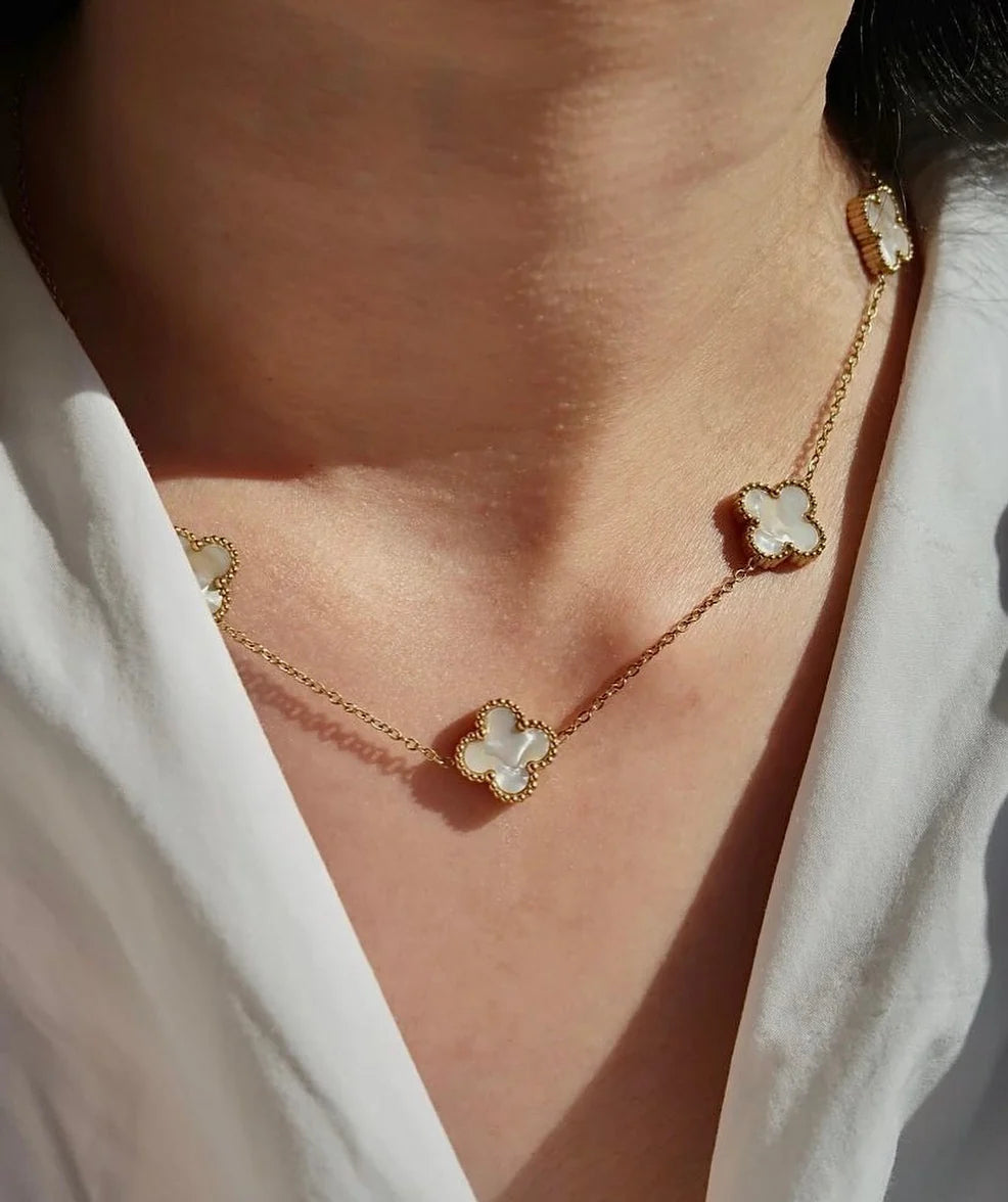 GARGANTILLA VAN CLEEF 10 TREBOL Y CAJA - AMOR Y AMISTAD